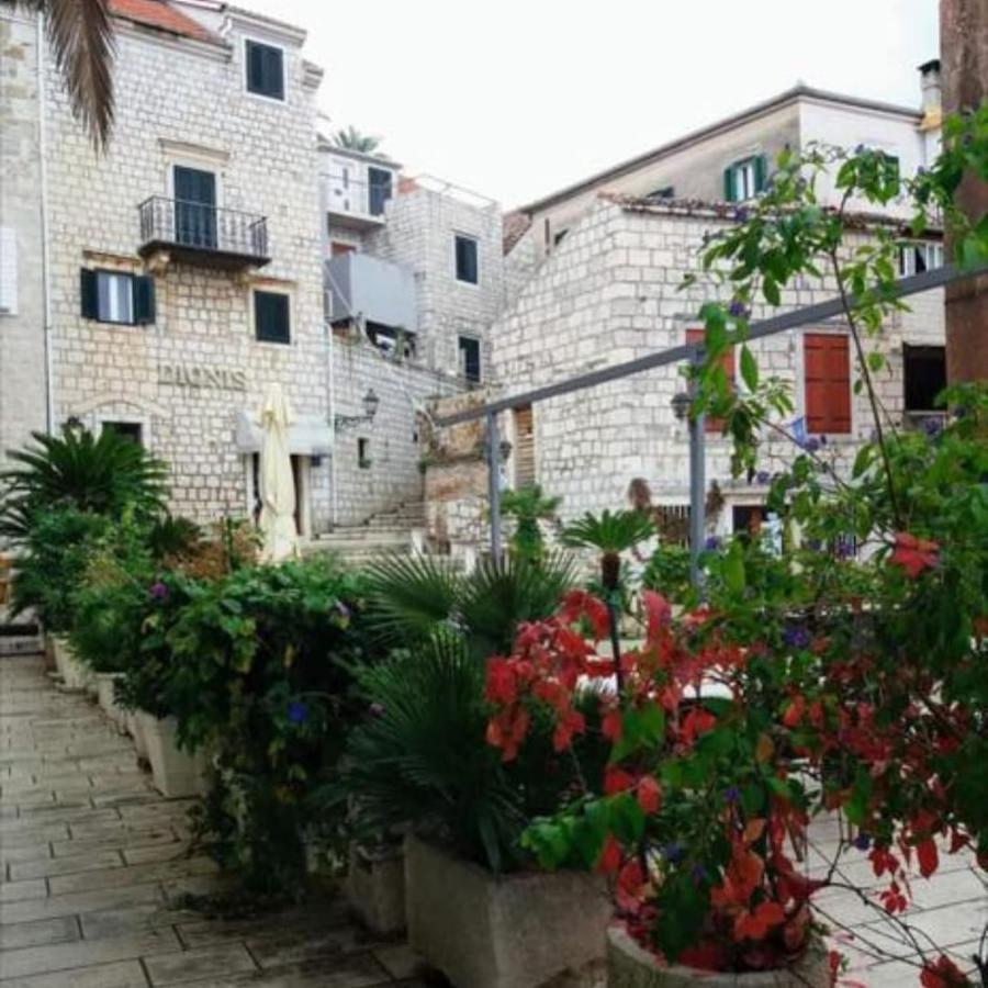 Bed & Breakfast Dionis Вис Екстериор снимка